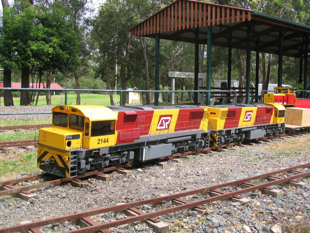 Les Aventuriers du Dimanche – Tours de train pour petits et grands 🚂